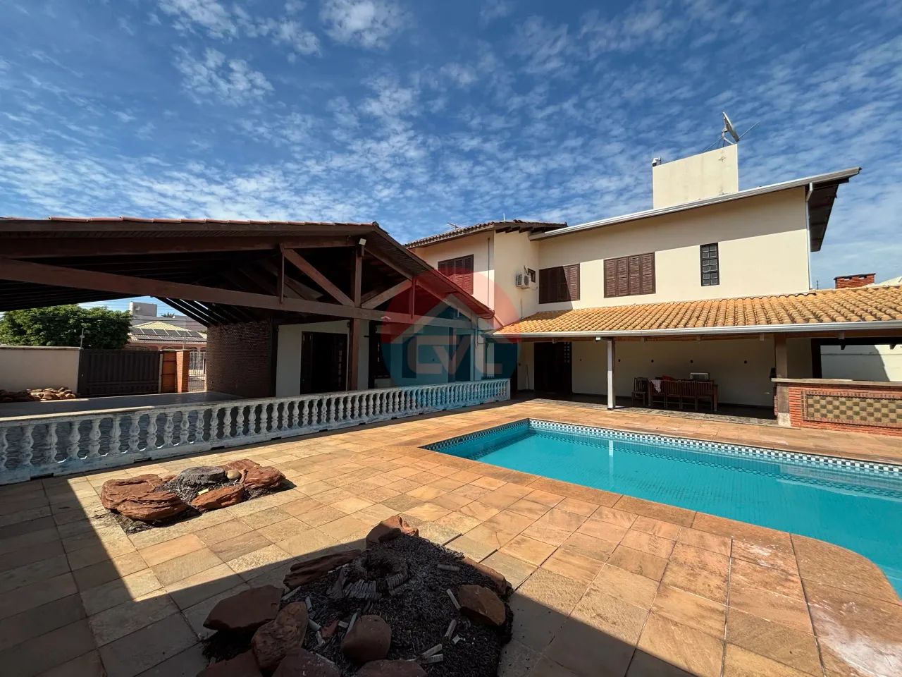CASA PARA VENDA BAIRRO SHANGRI-LÁ codigo: 350335
