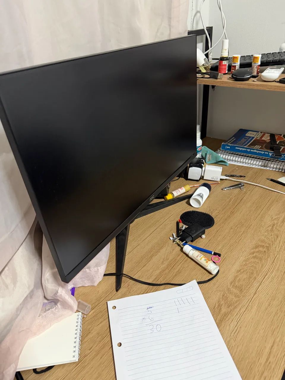 Monitor gamer AOC 27 - Foto 3