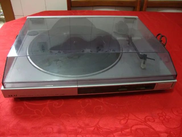 TOCA DISCOS VINIL AKAI - Foto 5