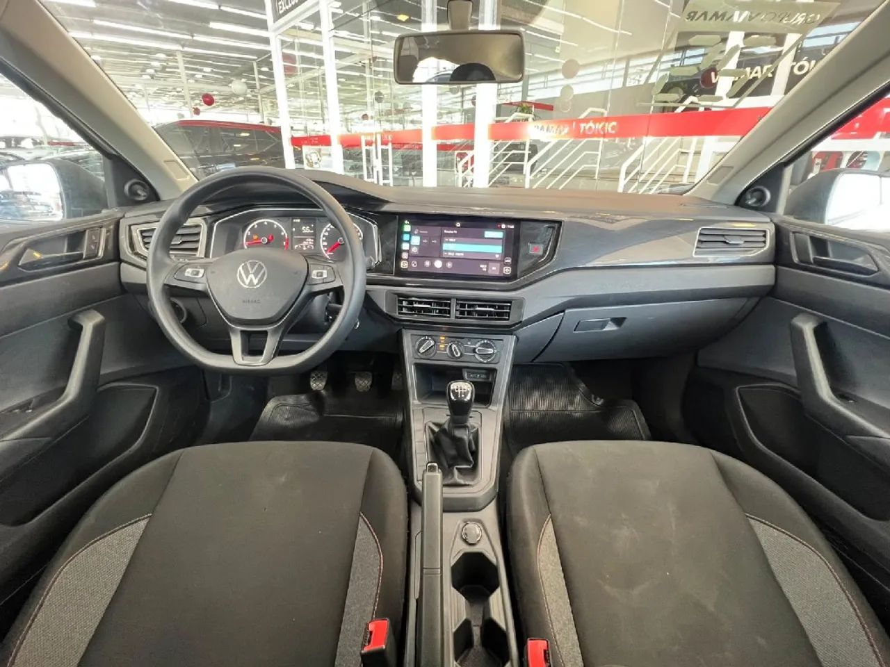 Volkswagen Polo Track 1.0 Flex 12V 5p, foto 7 de 18