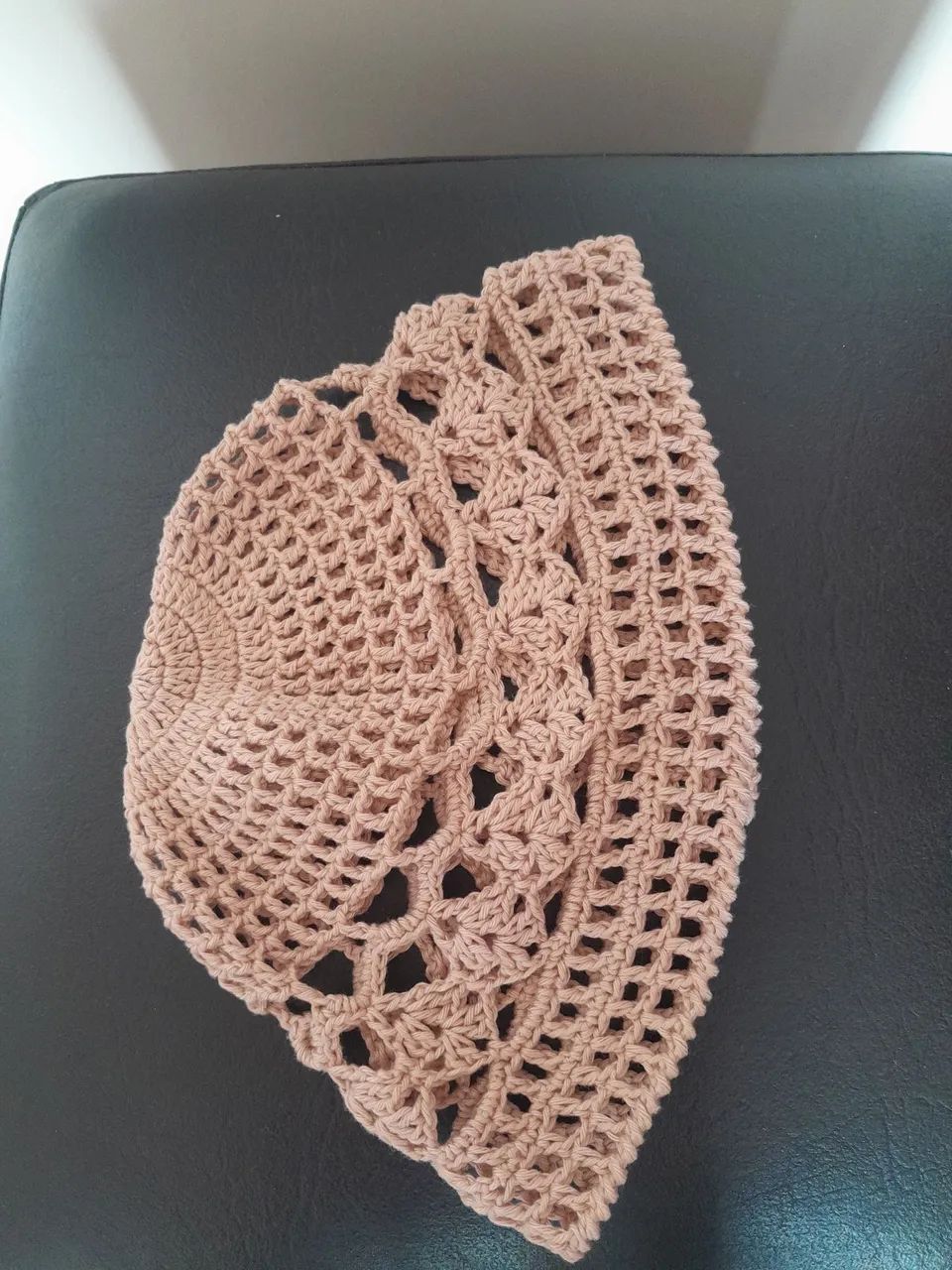 Headpiece  de crochê nova  feita a mão 