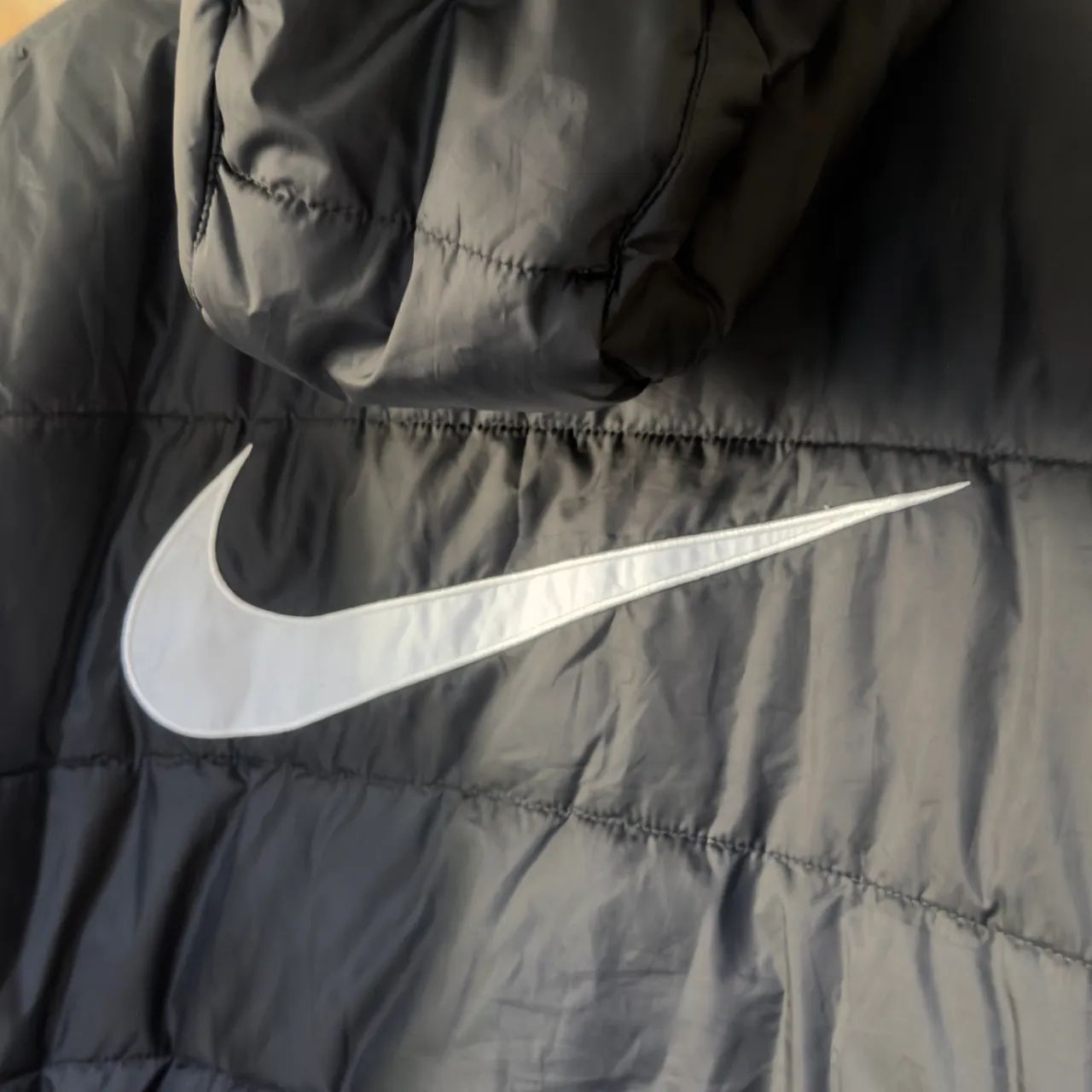 JAQUETA NIKE PUFFER ORIGINAL XXL  - Foto 4
