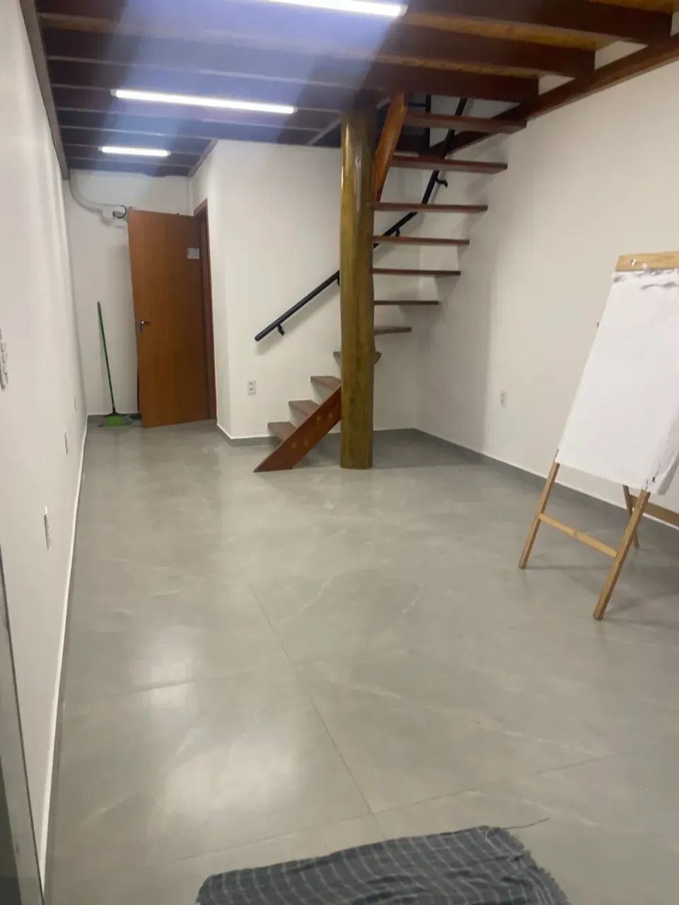 Loja /mezanino para alugar, 31m² - Aribiri - Foto 2