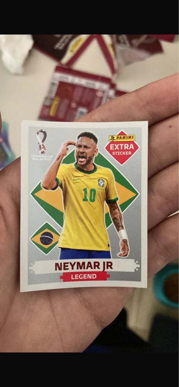 Figurinha copa 22 extra Neymar prata 