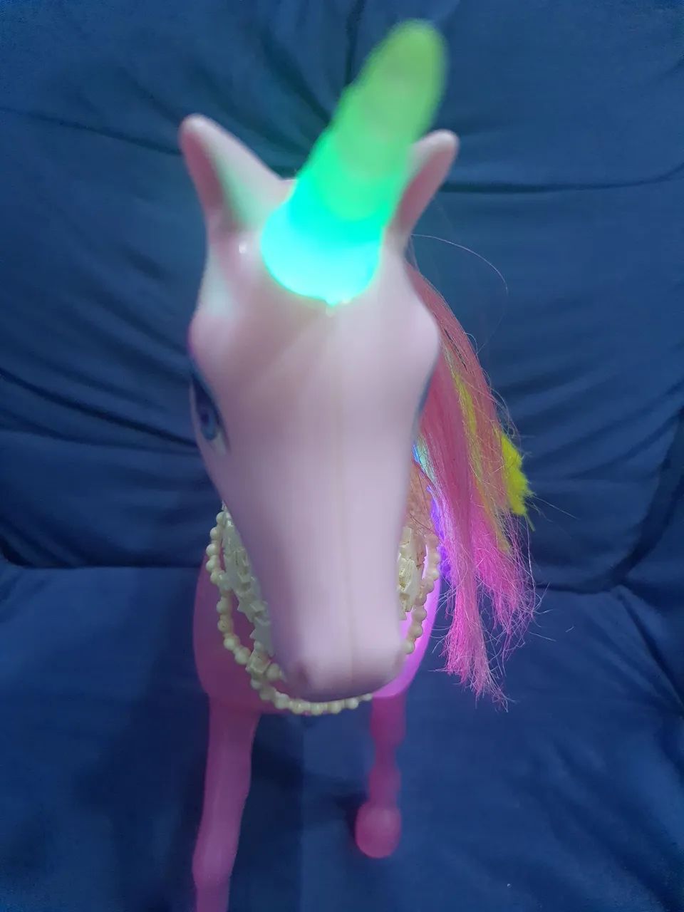 Barbie Unicórnio com som e luzes - Foto 2