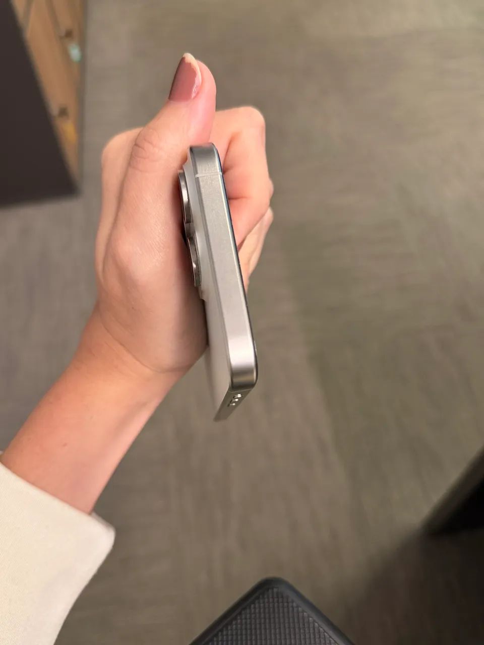 iPhone 15 Pro Max 256GB ? Excelente estado - Foto 3