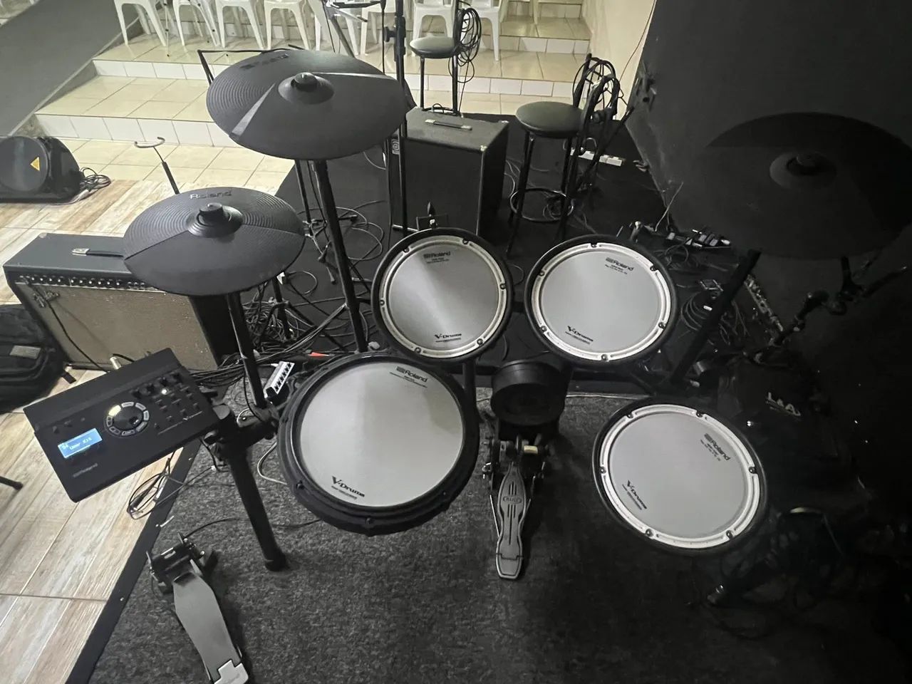 Vendo Bateria Eletrônica Roland TD17Kv - Foto 4