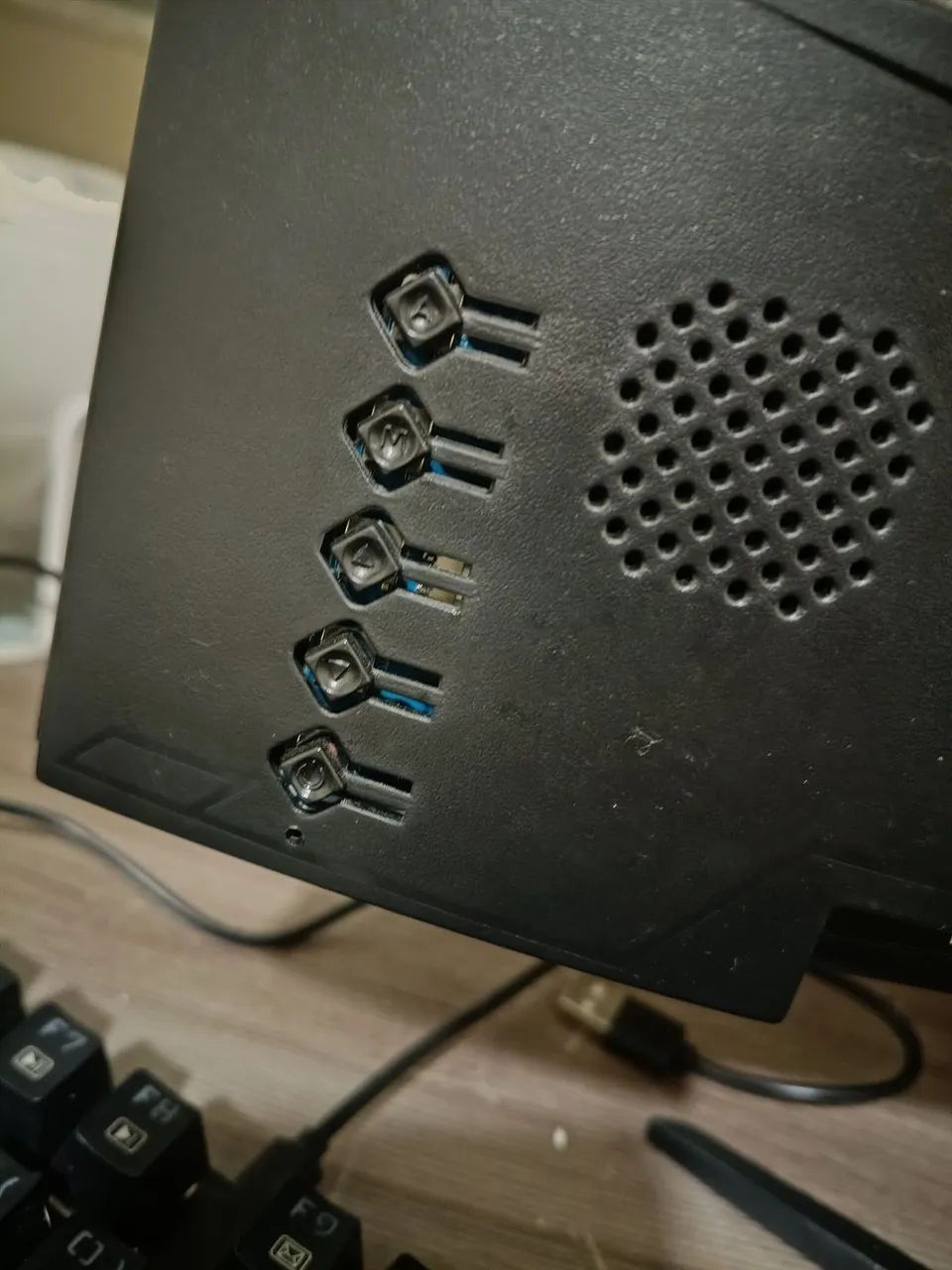 Monitor Pichau Athen V4  - Foto 4