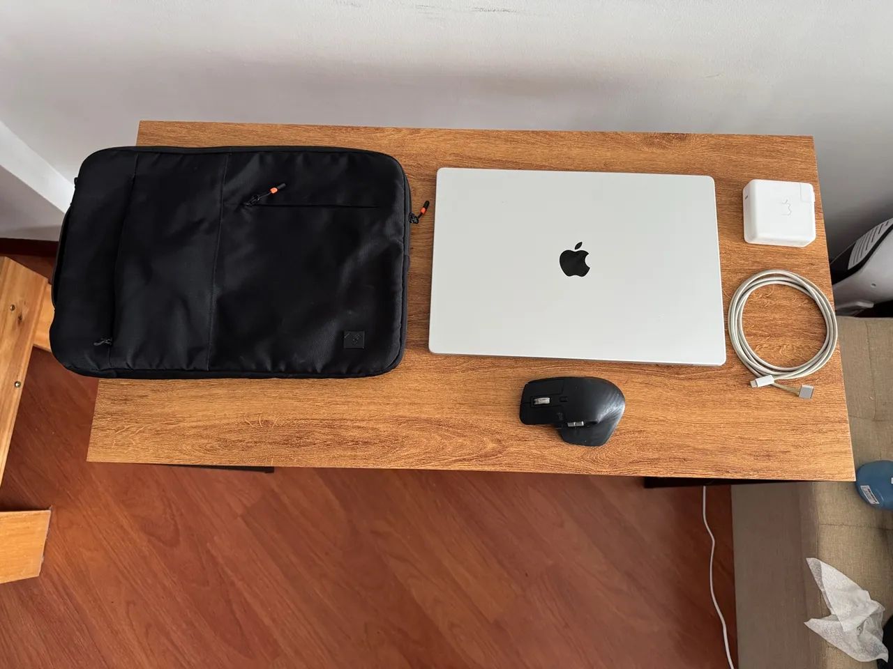 MacBook Pro 16 M1 Pro 16GB + Mouse MX Master 3 + Capa Protetora