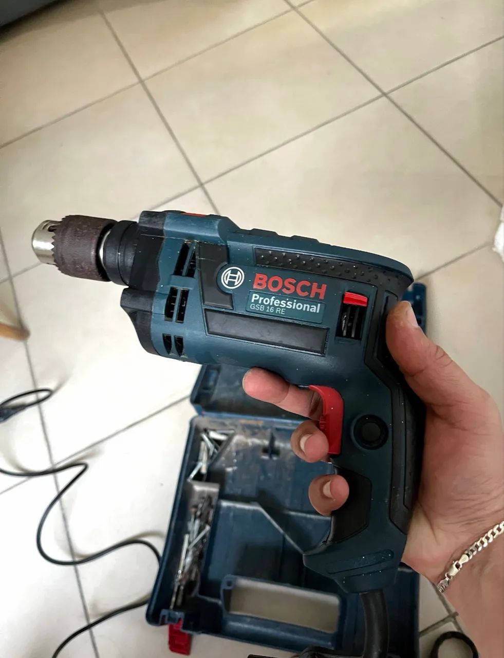 Furadeira e Parafusadeira Bosch - Foto 3