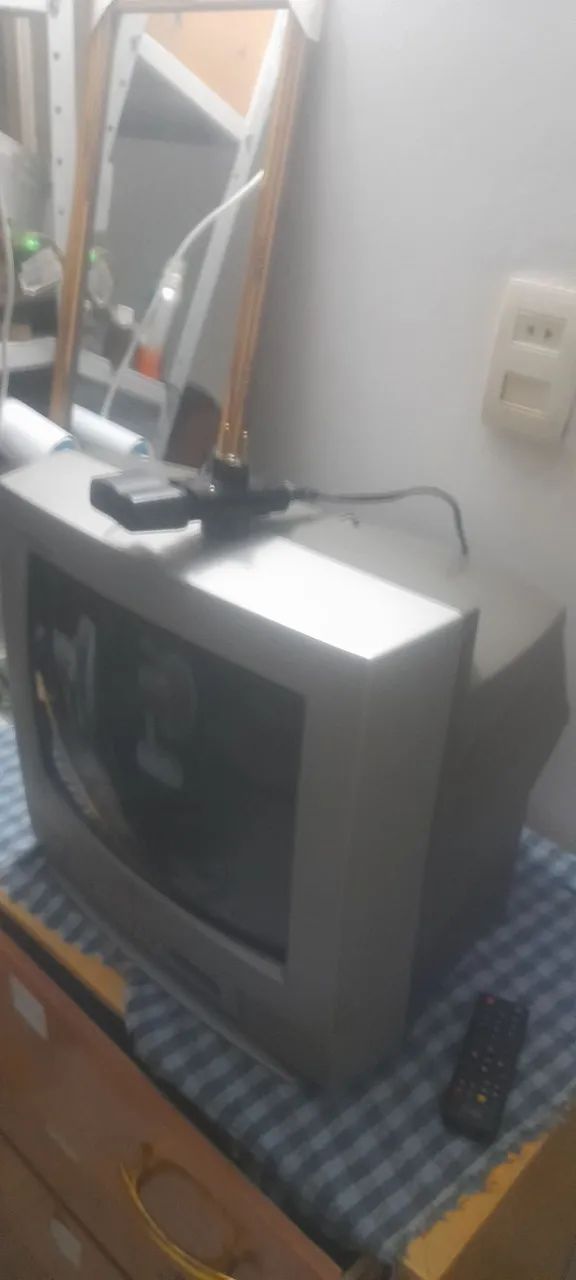 tv  - Foto 2