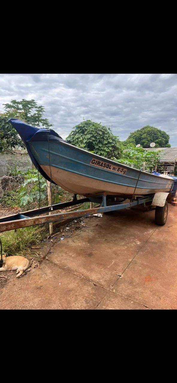 Barco com carretinha