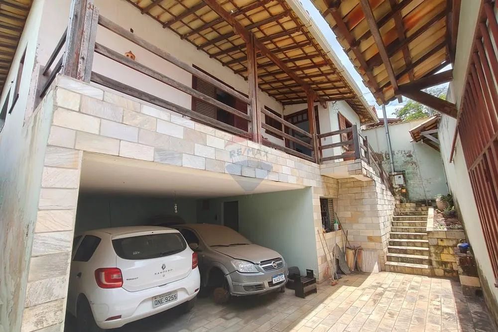 CASA 5 QUARTOS - PISCINA - ESTILO COLONIAL - Foto 4