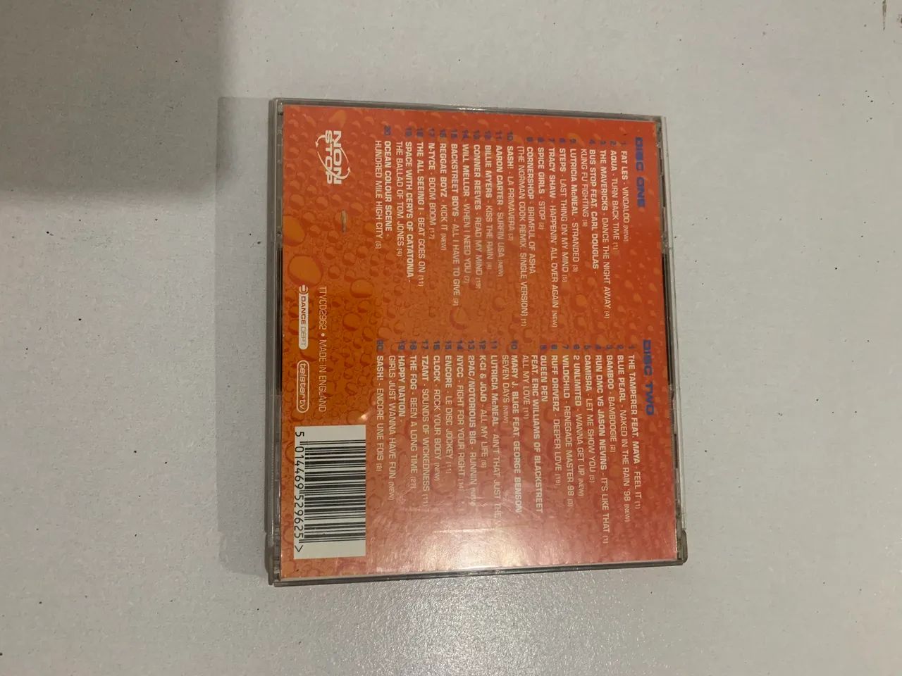 CD Non stop hits - 40 massive hits (duplo) - Foto 2