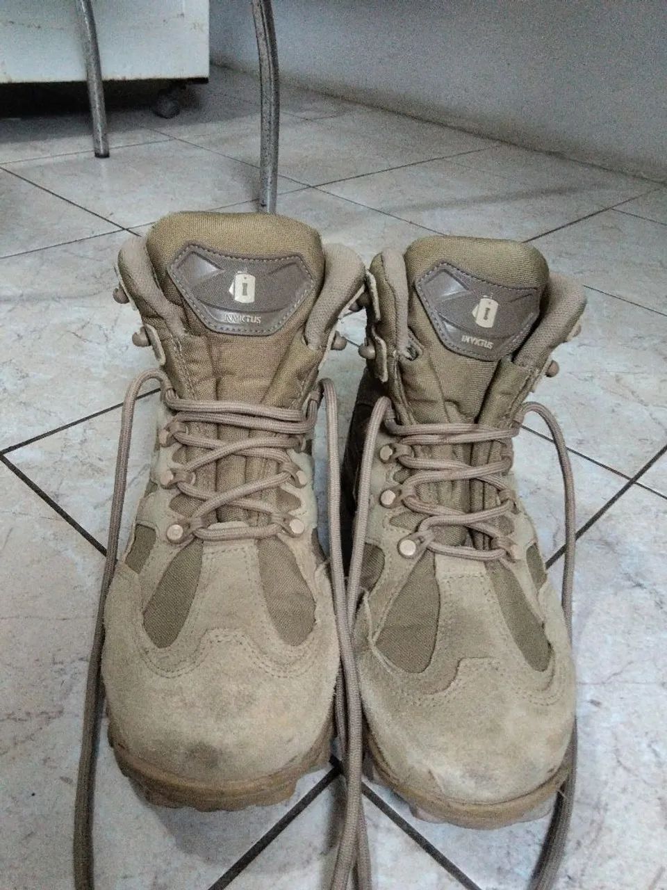 Bota Tática Invictus 