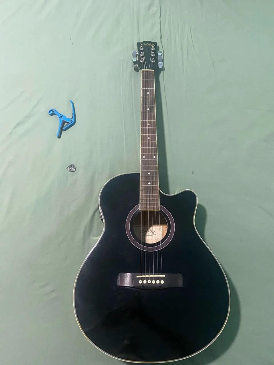 Violão elétrico 