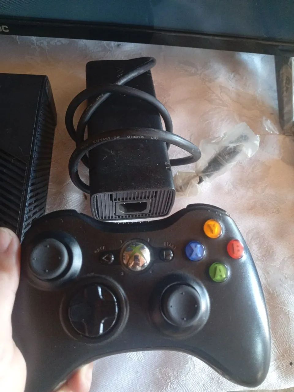 Xbox360 1tb + 80 jogos  - Foto 3
