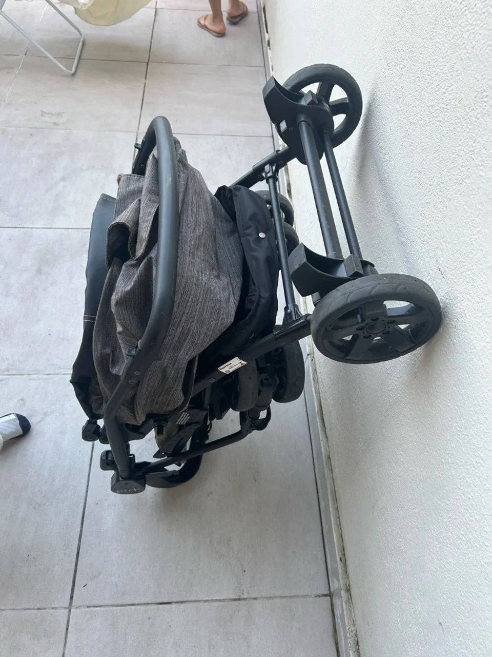 Carrinho de bebê Burigotto - Foto 2