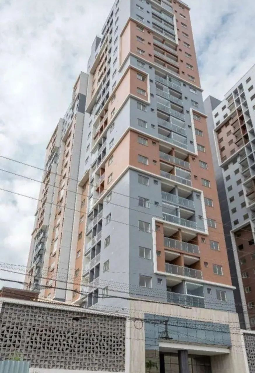 2 quartos, suíte, andar alto!