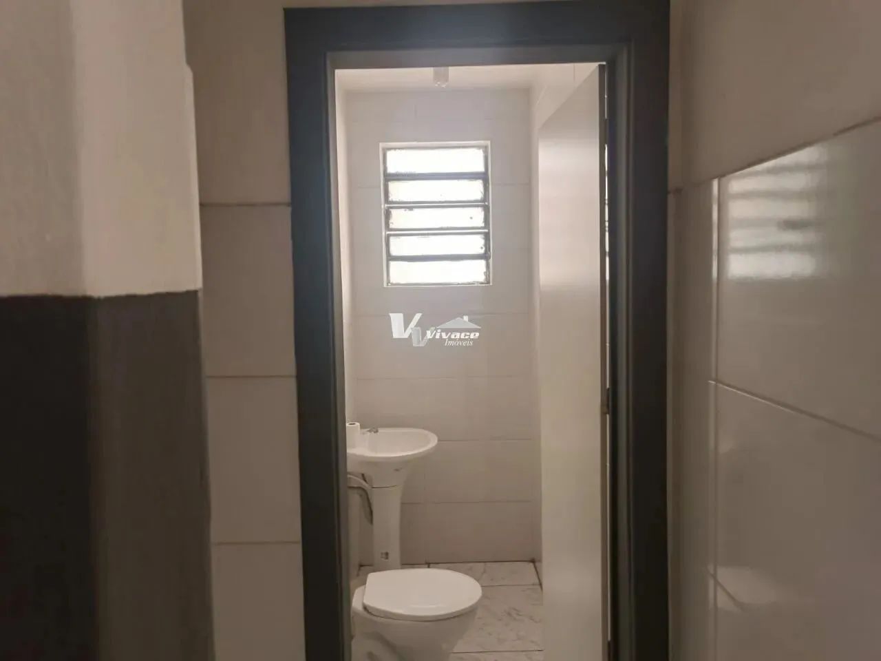 GALPÃO DISPONÍVEL PARA LOCAÇÃO NA VILA GUILHERME COM 480M² DE ÁREA CONSTRUÍDA E 4,10M² DE  - Foto 6