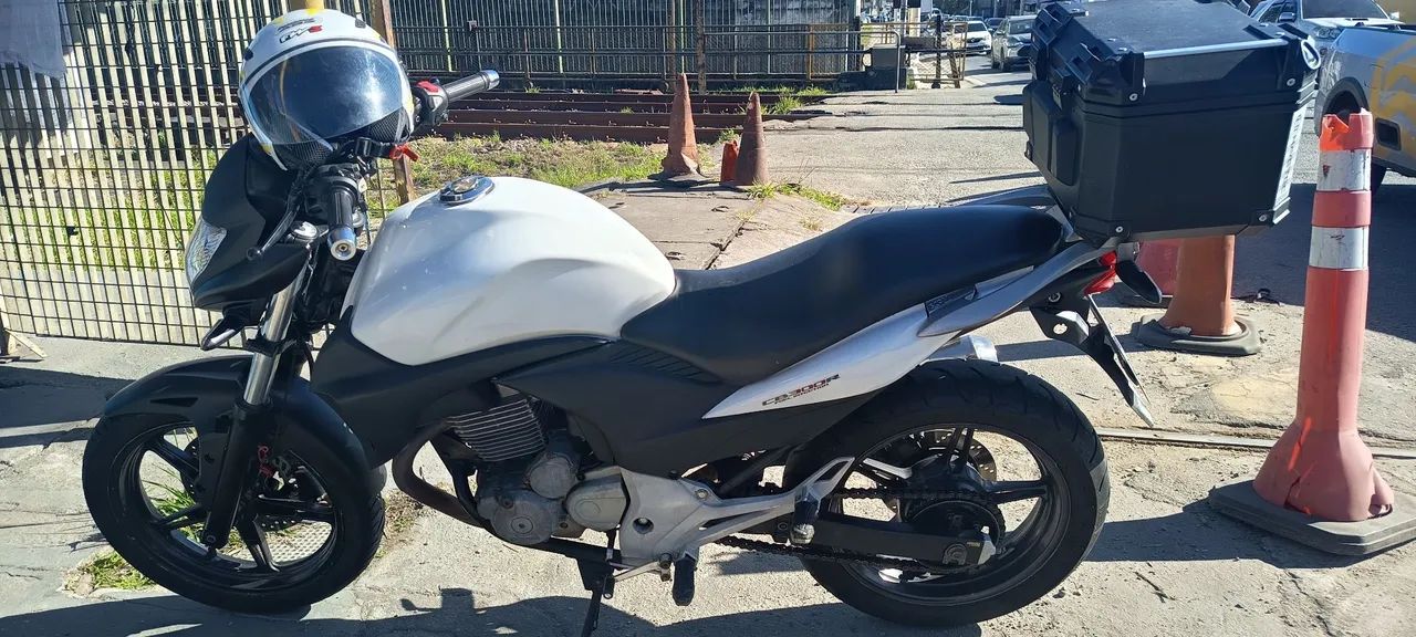 Cb 300 2011 - Foto 2