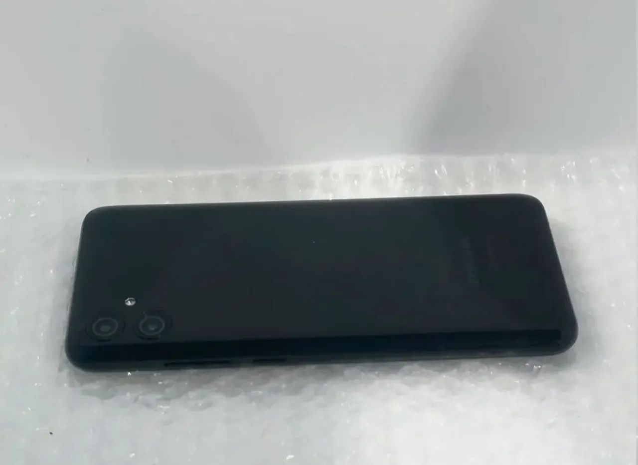 Celular A04E  - Foto 3
