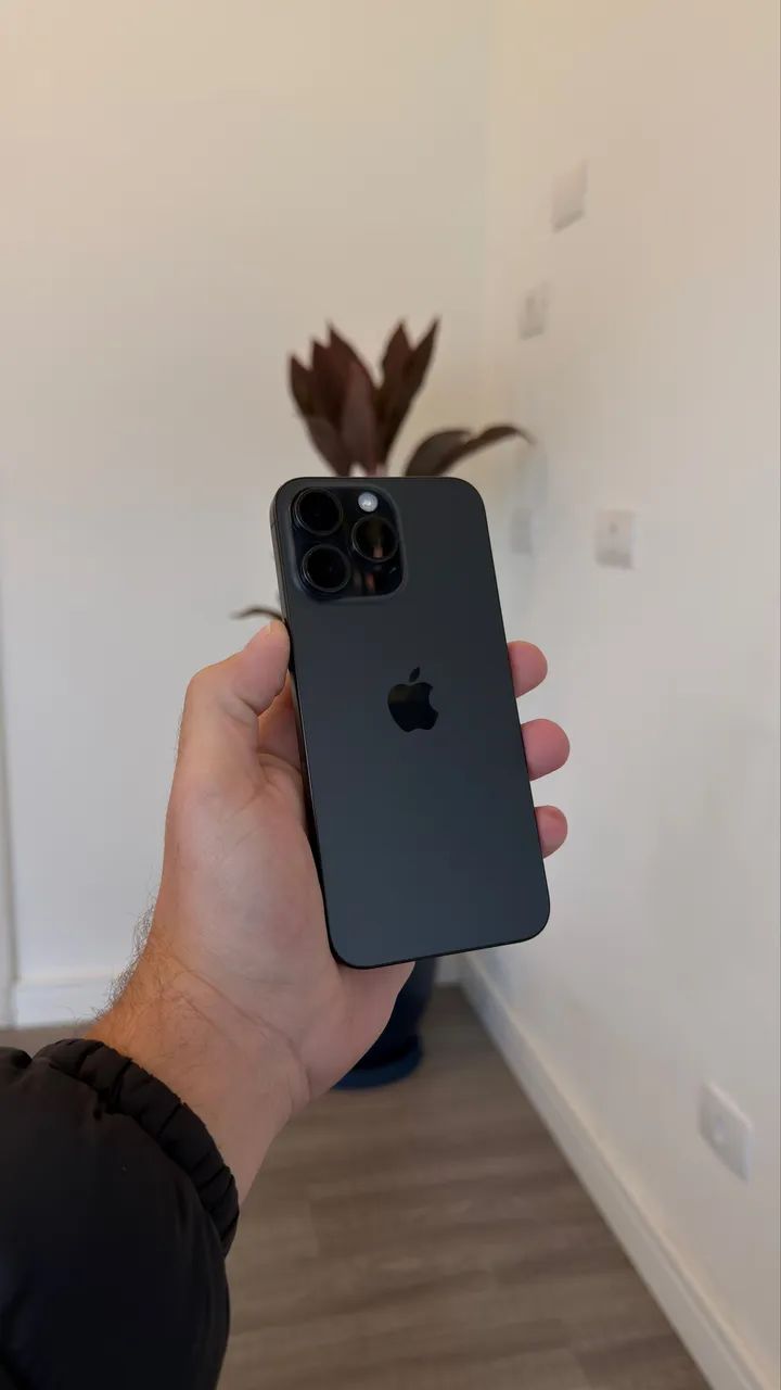 iPhone 15 pro max 256gb preto  - Foto 2