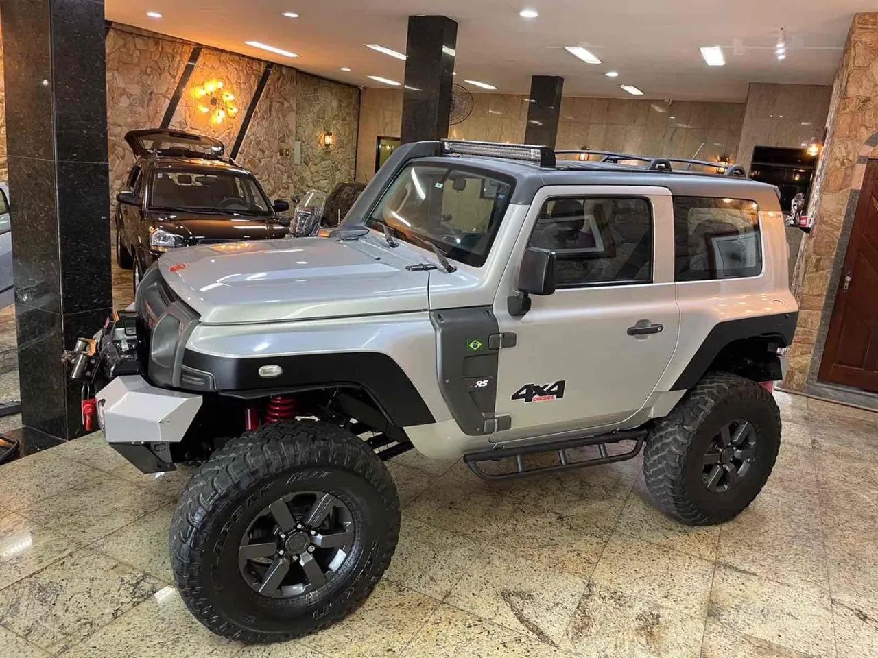 Troller T-4 XLT 3.2 2017 - Foto 2
