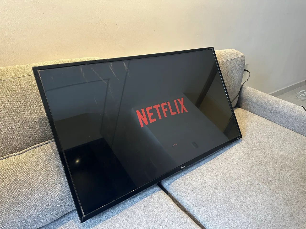 TV SMART LG 43 polegadas // aceito cartão de crédito até 12x