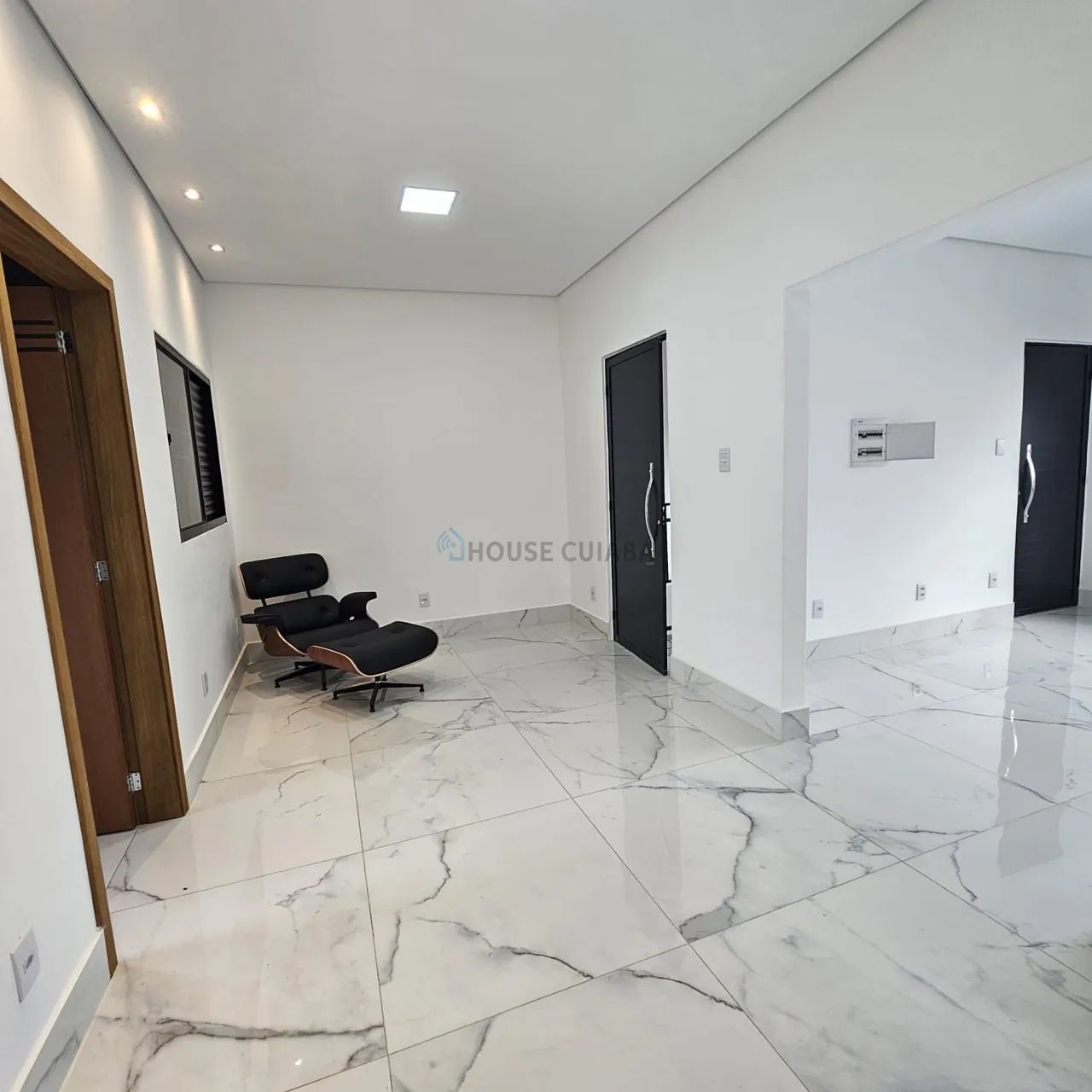 Alugo Apartamento 2 Quartos - Região do Porto