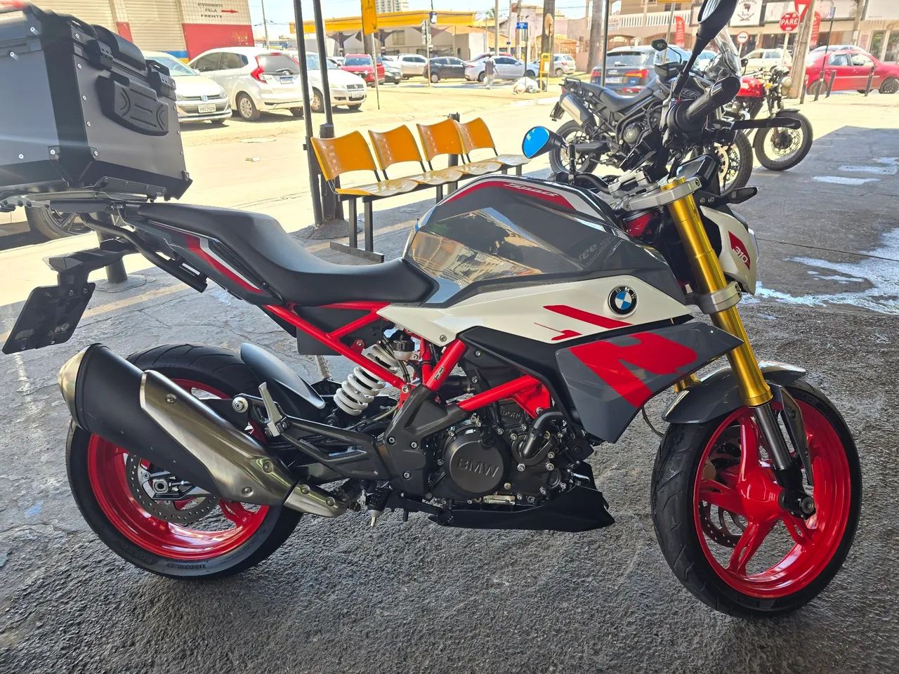 BMW G 310r  - Foto 2