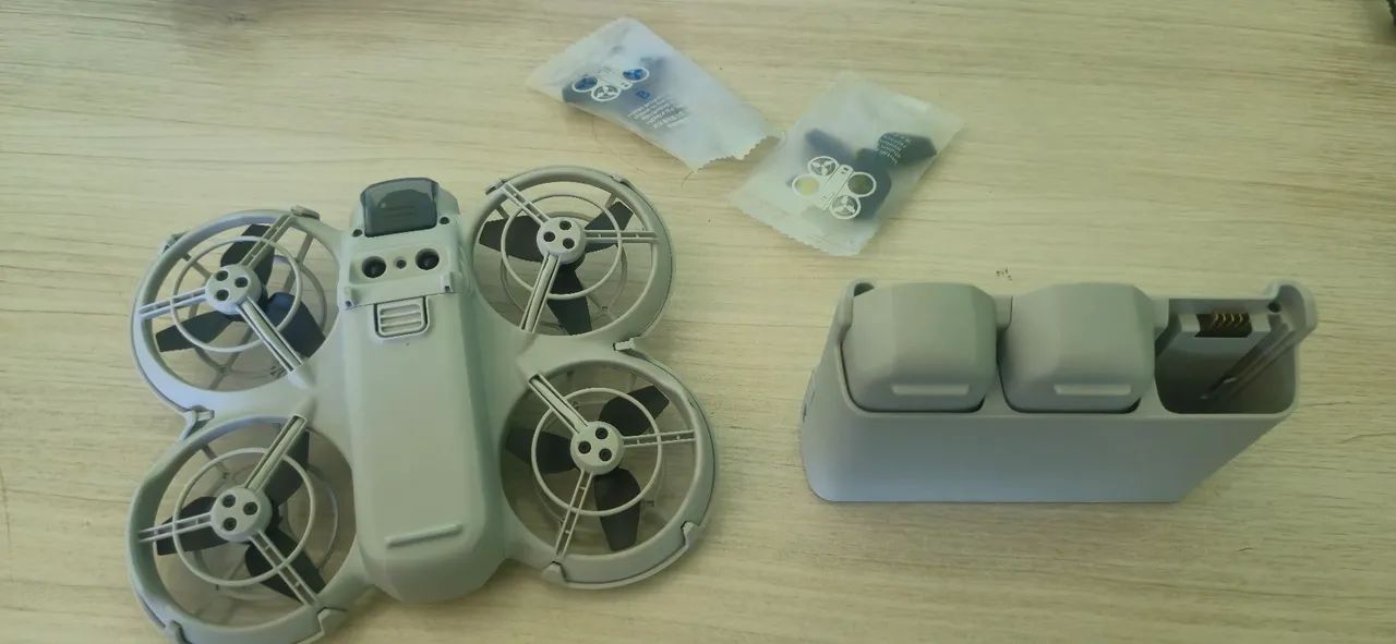 Dji Neo Combo Fly More - Foto 2