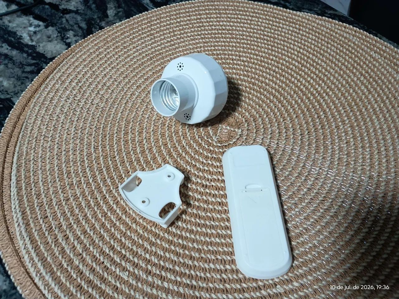 Lâmpada com controle remoto bocal  - Foto 2
