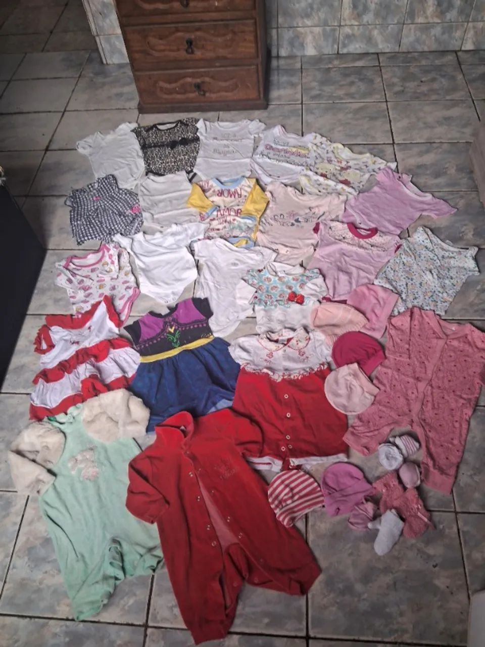 Lote roupas de bebê recém nascido ate 6 meses. - Foto 4
