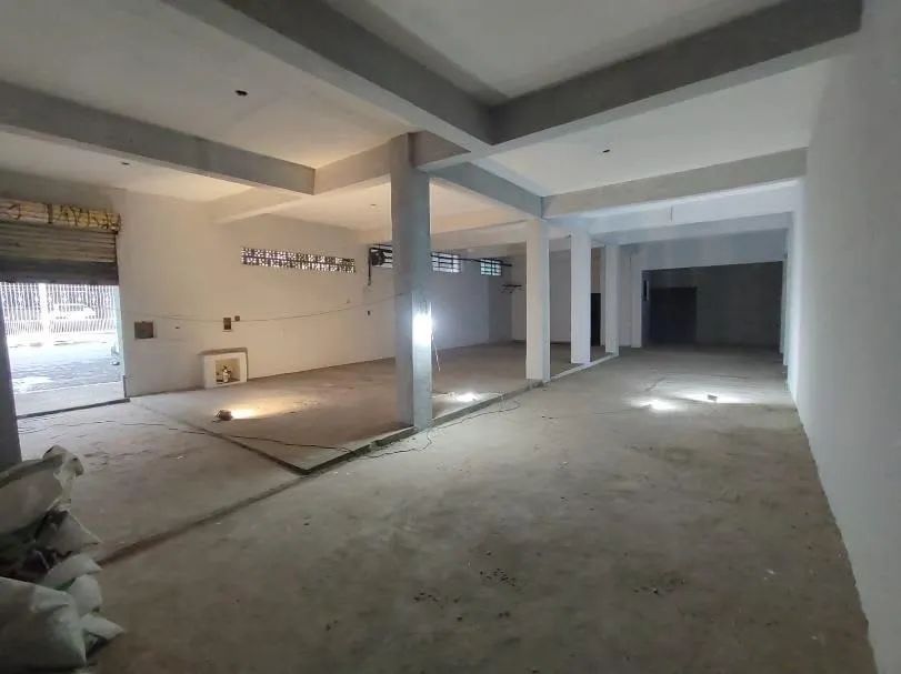 Prédio comercial na Rua Petrobrás, 813 - 827  400 m² - Foto 4