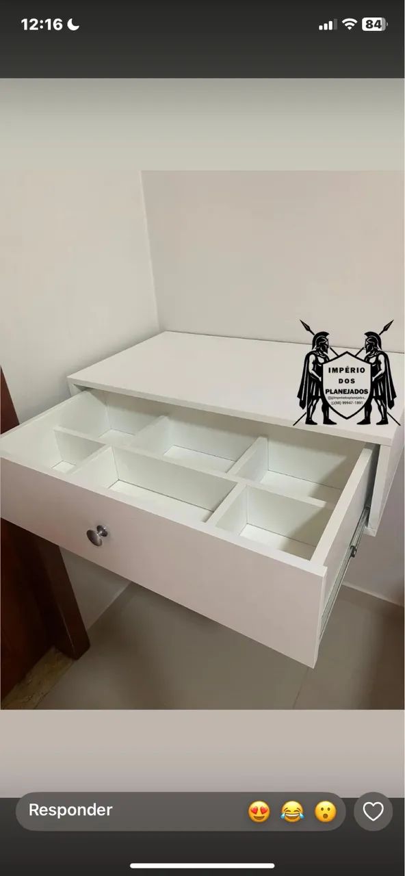 mesa de maquiagem suspensa