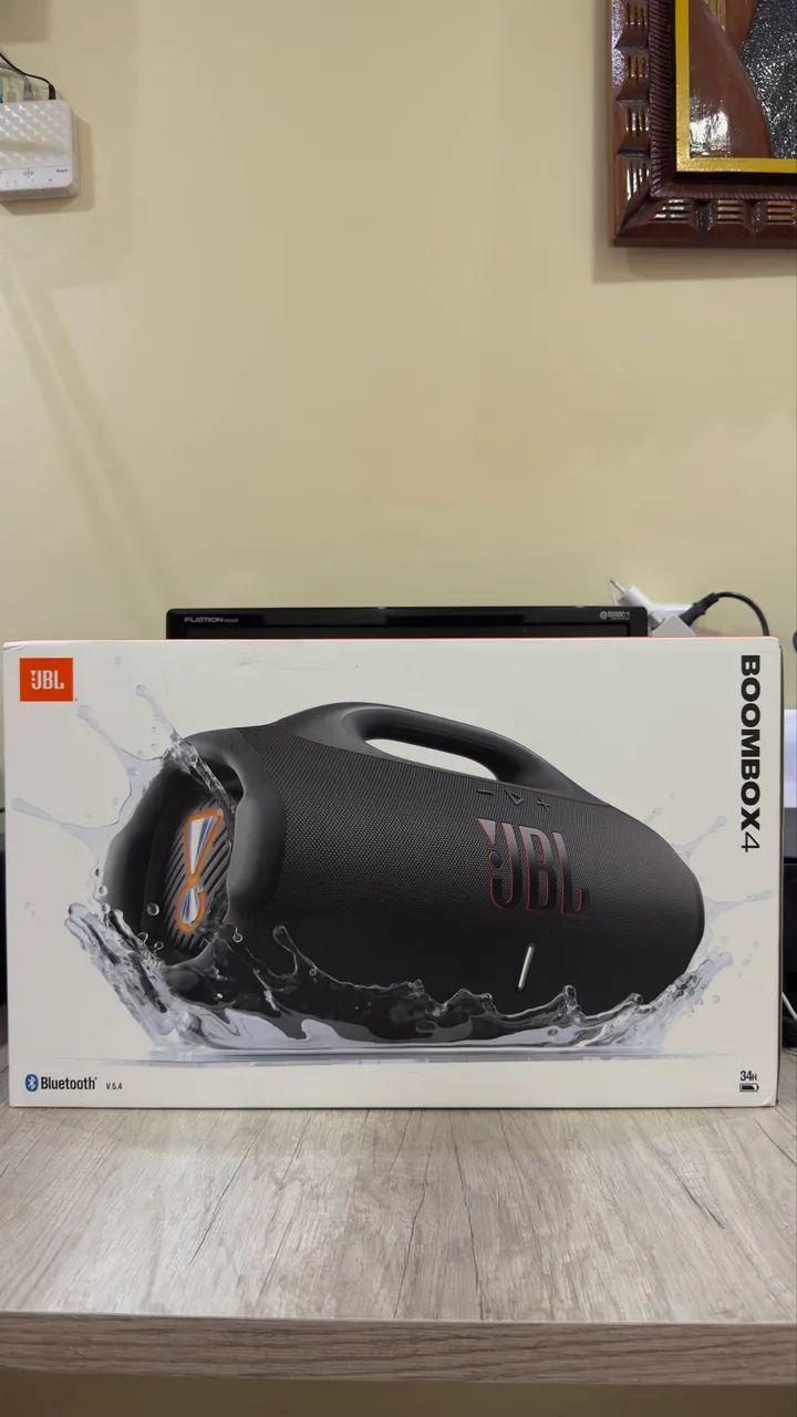 JBL boombox 4 lacrada 