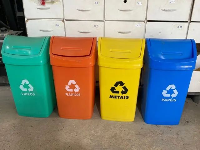 Jogo De 4 Lixeiras Coleta Seletiva