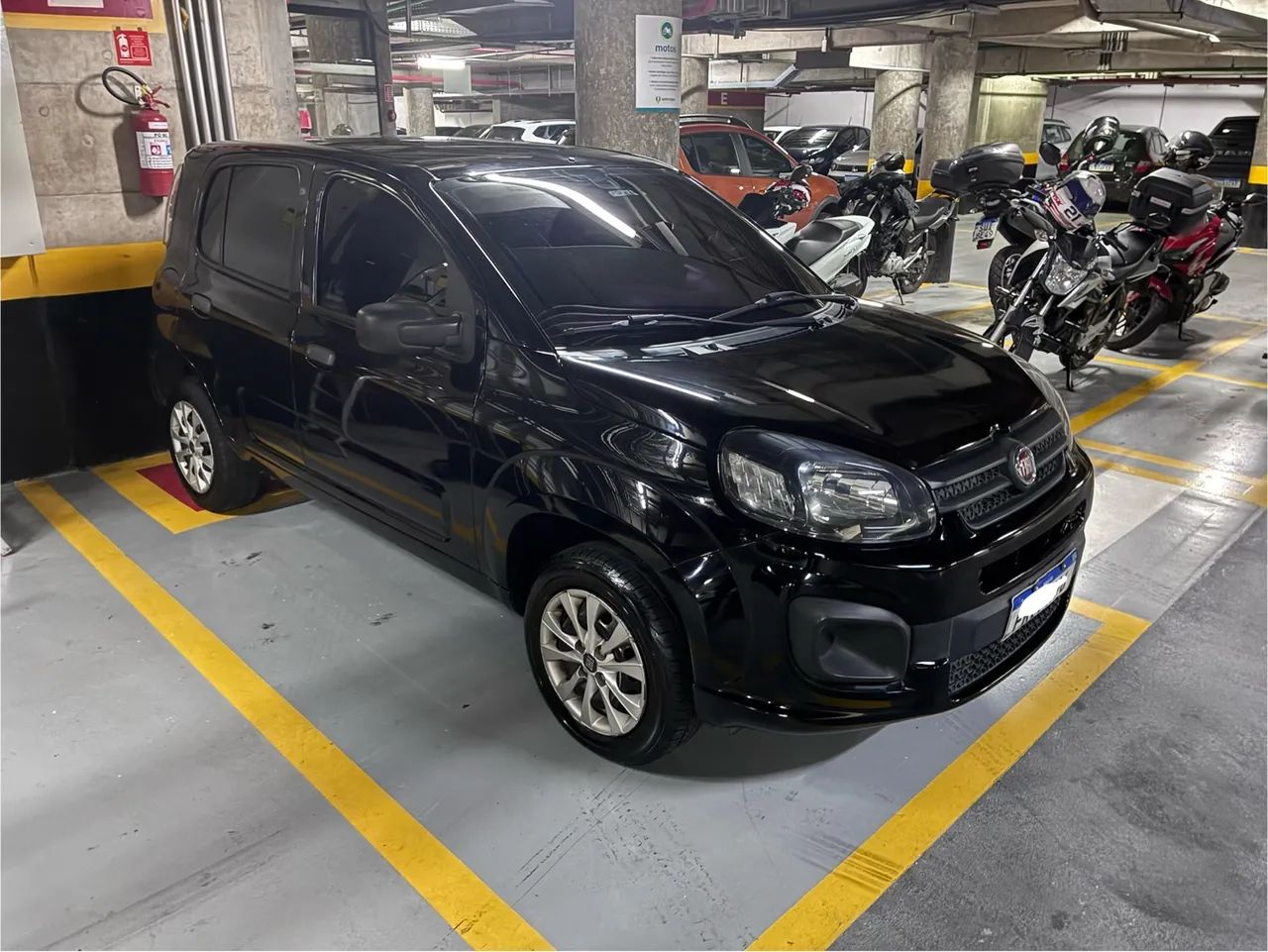 Fiat Uno DRIVE 1.0 FLEX 6V 5P 2018
