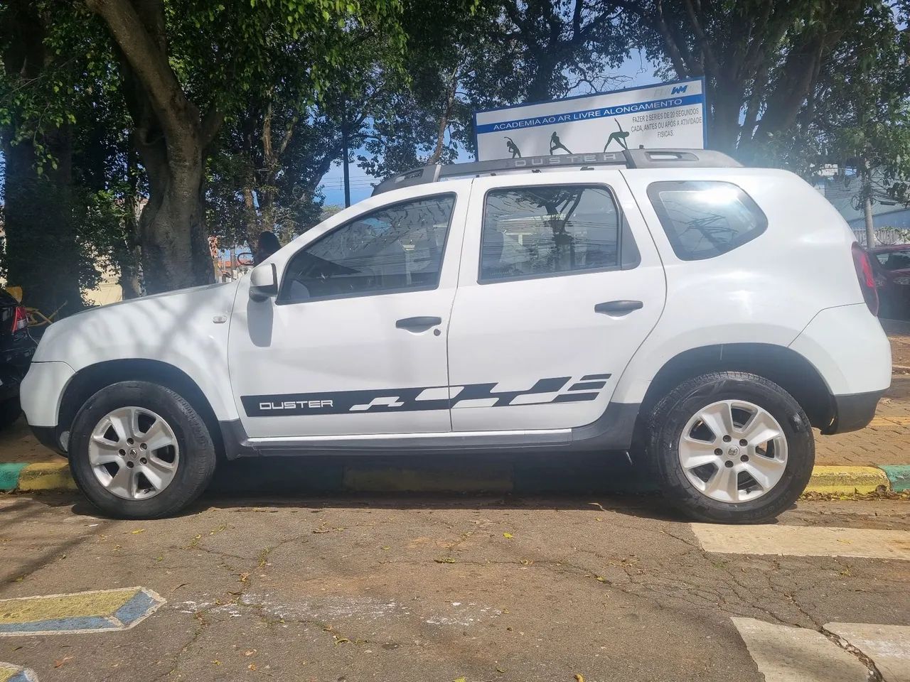 Renault Duster Expression 1.6 Hi-flex 16V Mec. 2018 - Foto 2