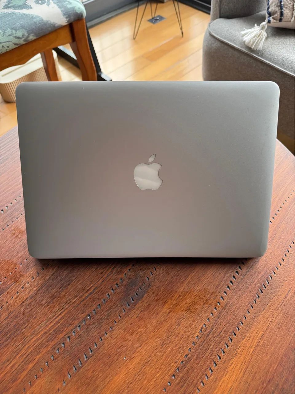 MacBook Air 13? Mid 2013 | 4GB | 128GB | bateria boa + marcas de