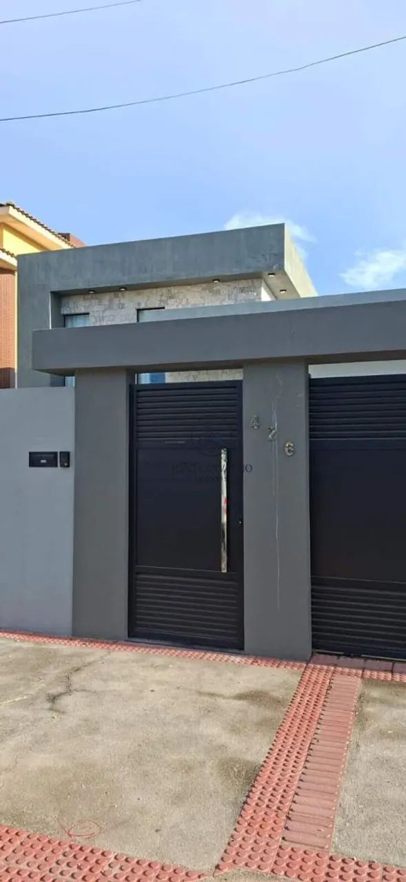 CASA COM 155M² ÁREA TOTAL DE 360M² EM INTERLAGOS!