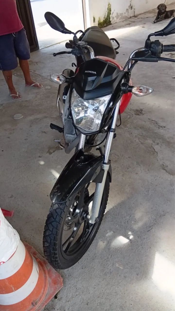 Fan 125i bem conservada - Foto 2