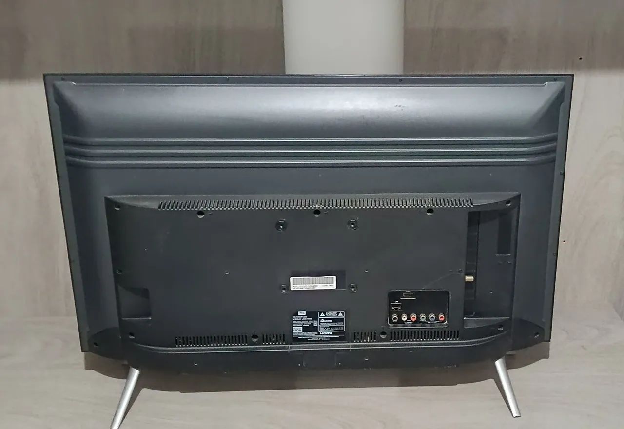 Smart Tcl 32 polegadas completa  - Foto 4