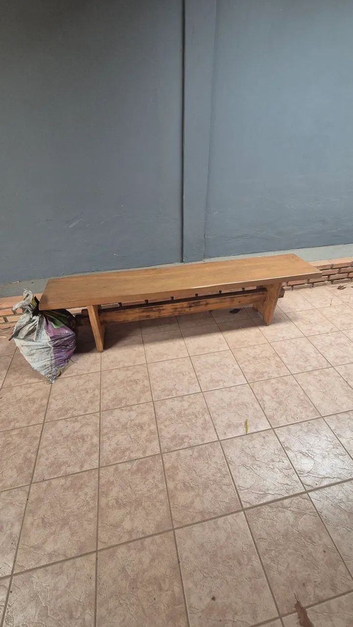 Mesa rústica, maciça com bancos - Foto 3