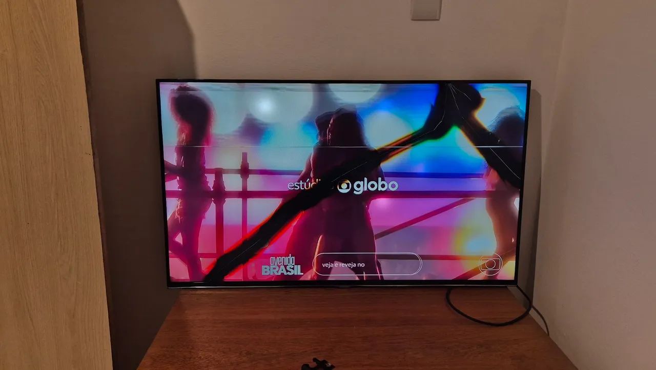 Tv 42 polegadas smart sem controle c defeito