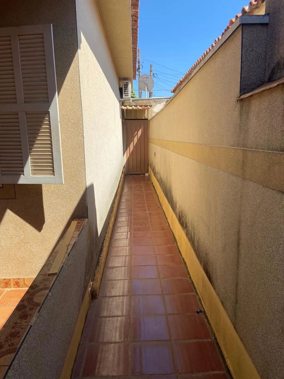VENDA CASA NO CENTRO DE COSMÓPOLIS  - Foto 4