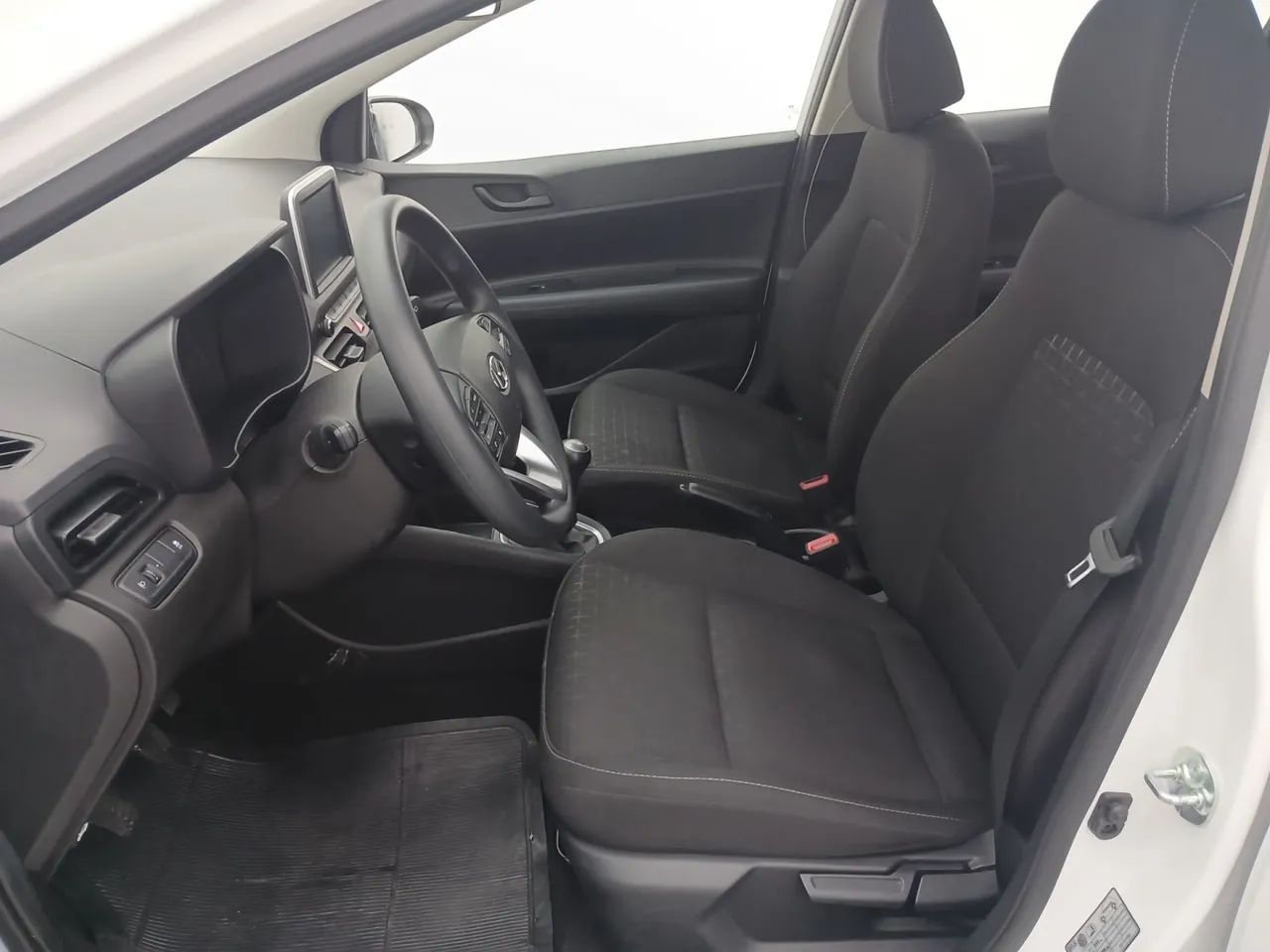 Hyundai HB20 Comfort Plus 1.0 Flex 12V Mec., foto 16 de 18