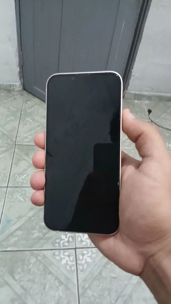 Iphone 14 novo sem marcas de uso - Foto 2
