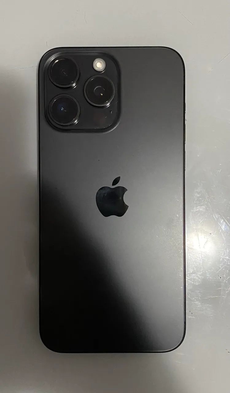 iPhone 15 Pro Max 256 todo original bastante conservado  - Foto 3